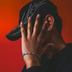 Dengarkan F.Rider, tonton video musik, baca bio, lihat tanggal tur & lainnya!