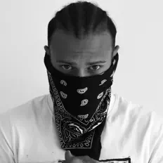 Escucha a ONE11, mira videos musicales, lee su biografía, consulta las fechas de las gira y más.