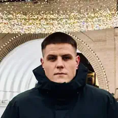 聆聽 Masar、觀看音樂影片、閱讀小傳、查看巡演日期等！