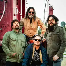 The Spiral Electric सुनें, म्यूज़िक वीडियो देखें, बायो पढ़ें, दौरे की तारीखें और बहुत कुछ देखें!