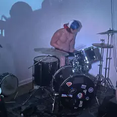 Rico Twist을(를) 듣고, 뮤직 비디오를 보고, 약력을 읽고, 투어 일정 등을 확인하세요!