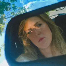 收听 Méli Jane、观看音乐视频、阅读小传、查看巡演日期等 ！