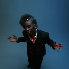 Ascolta kulturr, guarda video musicali, leggi la biografia, vedi le date del tour & altro!