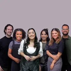 Ouça Voe Music, assista a videoclipes, leia a biografia, veja as datas das turnês e mais!