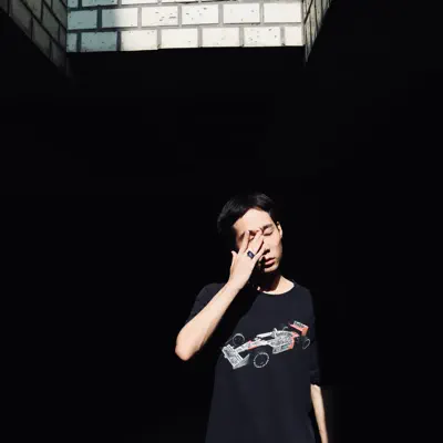 Listen to iamrealdaiki, watch music videos, read bio, see tour dates & more!
