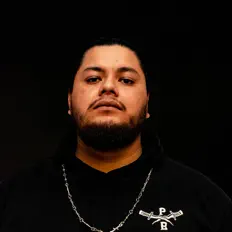 Luister naar Sai Orozco, bekijk muziekvideo's, lees de bio, bekijk de tourdata, en meer!