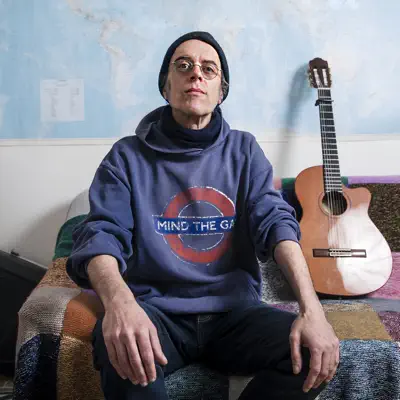 Listen to Juan Martínez Pérez, watch music videos, read bio, see tour dates & more!