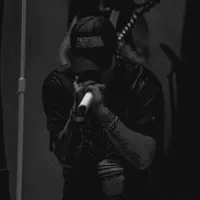 Ακούστε περιεχόμενο από undefined, παρακολουθήστε μουσικά βίντεο, διαβάστε το βιογραφικό, δείτε ημερομηνίες περιοδείας, και πολλά ακόμη!