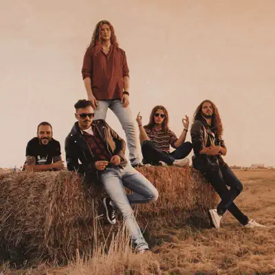 Listen to Voodoo Highway, watch music videos, read bio, see tour dates & more!