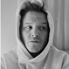 Breton Yard: песни, клипы, биография, даты выступлений и многое другое.