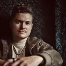 Listen to Creigh Riepe, watch music videos, read bio, see tour dates & more!