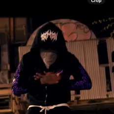 聆聽 Latest、觀看音樂影片、閱讀小傳、查看巡演日期等！