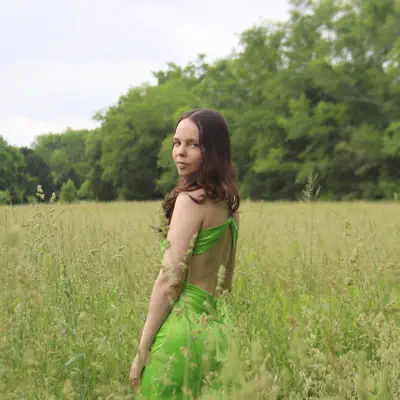 Listen to Destiny Hooks, watch music videos, read bio, see tour dates & more!