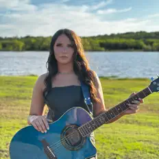 收听 ChloeWisemanMusic、观看音乐视频、阅读小传、查看巡演日期等 ！