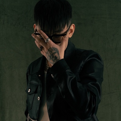 Listen to Yung Blesh, watch music videos, read bio, see tour dates & more!