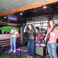 Listen to Slopdogs, watch music videos, read bio, see tour dates & more!
