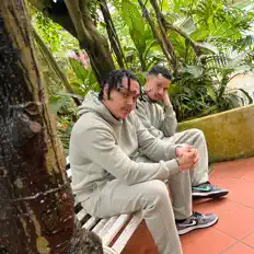 DSix Seven Ess: песни, клипы, биография, даты выступлений и многое другое.