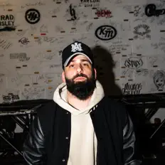 Listen to Vinny Vibe, watch music videos, read bio, see tour dates & more!