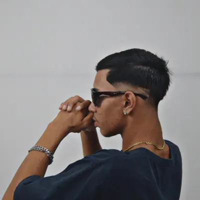 Listen to Dj joaou, watch music videos, read bio, see tour dates & more!