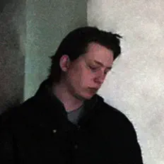 收听 seconddoubletwo、观看音乐视频、阅读小传、查看巡演日期等 ！