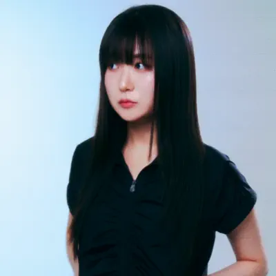 Listen to 호정, watch music videos, read bio, see tour dates & more!