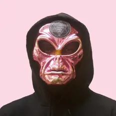 聆聽 слушай экзорцист、觀看音樂影片、閱讀小傳、查看巡演日期等！