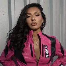 Ascolta Emaza Dilan, guarda video musicali, leggi la biografia, vedi le date del tour & altro!