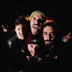 Listen to El Duende Callejero, watch music videos, read bio, see tour dates & more!