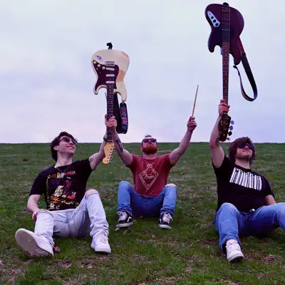 Listen to The Jaspers, watch music videos, read bio, see tour dates & more!