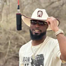 Dengarkan Toraè Baby, tonton video musik, baca bio, lihat tanggal tur & lainnya!