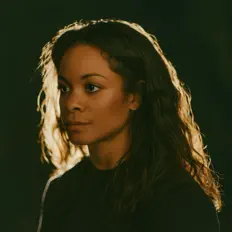 Natalie Rimesを聴いたり、ミュージックビデオを鑑賞したり、経歴やツアー日程などを確認したりしましょう！