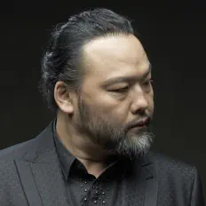 聆聽 Samuel Youn、觀看音樂影片、閱讀小傳、查看巡演日期等！