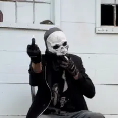 Poslechněte si interpreta LTC HENNY, sledujte hudební videa, přečtěte si životopis, podívejte se na data turné a další informace.