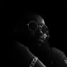 Escucha a NoName James, mira vídeos musicales, lee la biografía, consulta fechas de giras y mucho más.