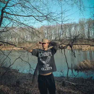 Listen to Evan Oxford, watch music videos, read bio, see tour dates & more!
