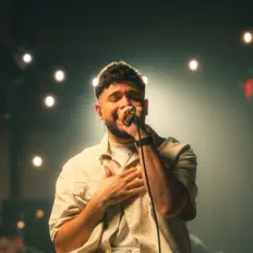Listen to Onell Diaz, watch music videos, read bio, see tour dates & more!