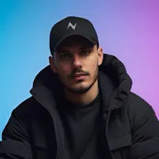 Dengarkan Albert Vishi, tonton video musik, baca bio, lihat tanggal tur & lainnya!