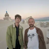 undefined: песни, клипы, биография, даты выступлений и многое другое.