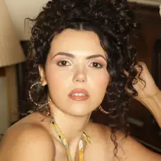 Listen to Lexi Bee, watch music videos, read bio, see tour dates & more!