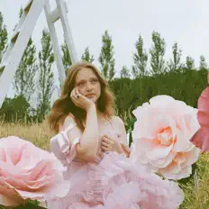 Listen to Alice Auer, watch music videos, read bio, see tour dates & more!