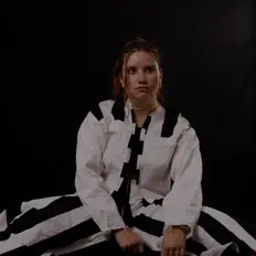 Escucha a Lou Mey, mira vídeos musicales, lee la biografía, consulta fechas de giras y mucho más.