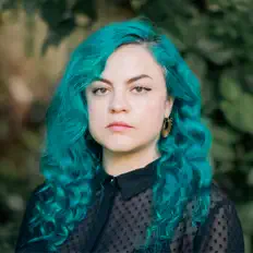 收听 Luiza Girardello、观看音乐视频、阅读小传、查看巡演日期等 ！