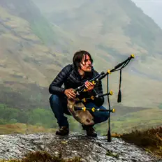 Listen to Ross Ainslie, watch music videos, read bio, see tour dates & more!