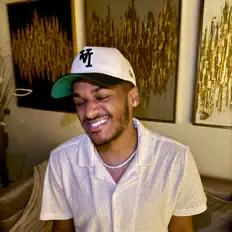 收听 Dasmykey、观看音乐视频、阅读小传、查看巡演日期等 ！