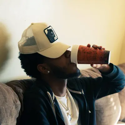 Listen to YungZon, watch music videos, read bio, see tour dates & more!
