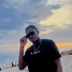 Listen to K-Rosif, watch music videos, read bio, see tour dates & more!