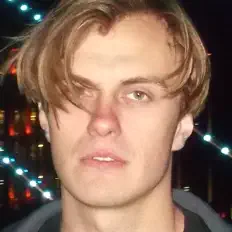 Ascolta МОЗОК, guarda video musicali, leggi la biografia, vedi le date del tour & altro!