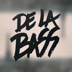 聆聽 De La Bass、觀看音樂影片、閱讀小傳、查看巡演日期等！