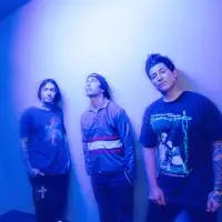 收听 undefined、观看音乐视频、阅读小传、查看巡演日期等 ！