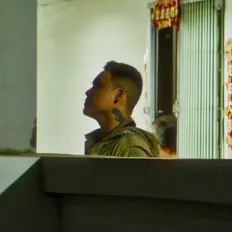 Dengarkan Blak Ray, tonton video musik, baca bio, lihat tanggal tur & lainnya!